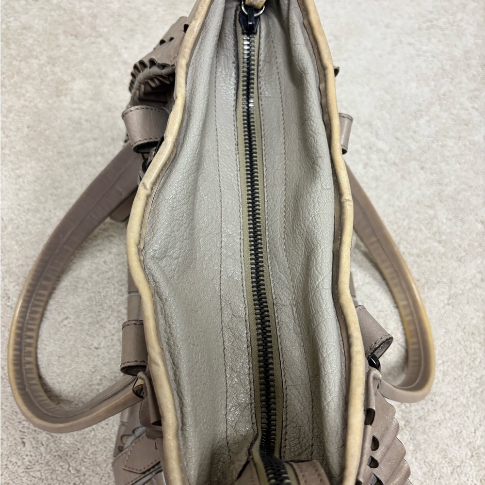 Burberry Cartridge Pleat Tote bag - Picture 7 of 10